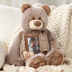 DEMDACO Here To Hug Bear -Toy Store GUEST 00d98eac ed2c 4428 917b e24d3034eac5