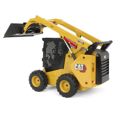 Diecast Masters 1/16 Radio Control CAT 272D3 Skid Steer Loader W/ Bucket, Auger, Forks & Broom 28007 6 Diecast Masters 1/16 Radio Control CAT 272D3 Skid Steer Loader W/ Bucket, Auger, Forks & Broom 28007 - Image 4