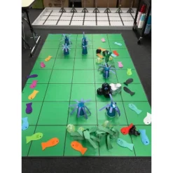 Geyer Instructional Wonder League Robotics Competition Green Screen Mat, 150cm X 240cm With 30cm Grid -Toy Store GUEST 9b643efc e9de 4147 b28b a482205147d0