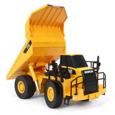 Diecast Masters 1/35 Caterpillar CAT 770 Mining Truck Radio Control Made Of Durable Plastic 23004 4 Diecast Masters 1/35 Caterpillar CAT 770 Mining Truck Radio Control Made Of Durable Plastic 23004 - Image 2