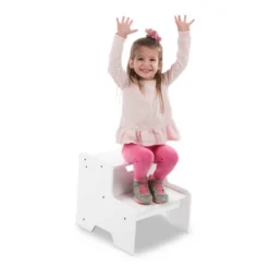 Melissa & Doug Wooden Step Stool - White -Toy Store GUEST b4f3a7c2 ec94 4575 9155 de1217aab0b8