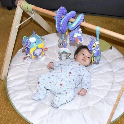 TriAction Toys Les Delingos Baby Activity Cube | Kiprokos The Zebra 4 TriAction Toys Les Delingos Baby Activity Cube | Kiprokos The Zebra - Image 2