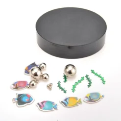 Insten Magnetic Aquarium Desktop Sculpture, Desk Toy & Decoration For Teens And Adults