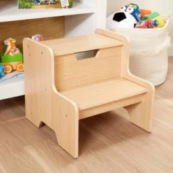 Melissa & Doug Wooden Step Stool - Natural -Toy Store GUEST d7beb736 fa4d 4b74 b296 5e078219ebf0