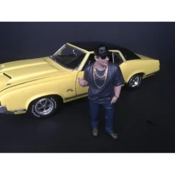 "Hanging Out II" Juan Figurine For 1/24 Scale Models By American Diorama