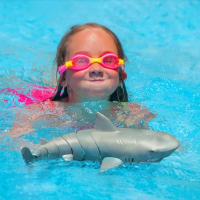 TERRA By Battat Remote Control Shark 8 TERRA By Battat Remote Control Shark - Image 6