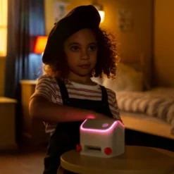 Yoto Audio Player - 2nd Generation -Toy Store GUEST fe7db73c 0540 4d7e b17b 00c3adbf11cb