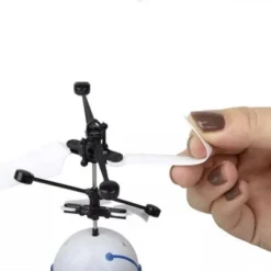 Link Robot Hand Operated Infrared Flying Robot Helicopter Toy - Great Gift For Boys & Girls -Toy Store GUEST ff10ce6e 22bb 49eb 82cd 0ae6e3235ec3